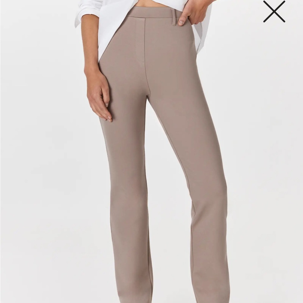 Quince Ultra-Stretch Ponte Straight Leg Pants Size M Workwear Business Casual